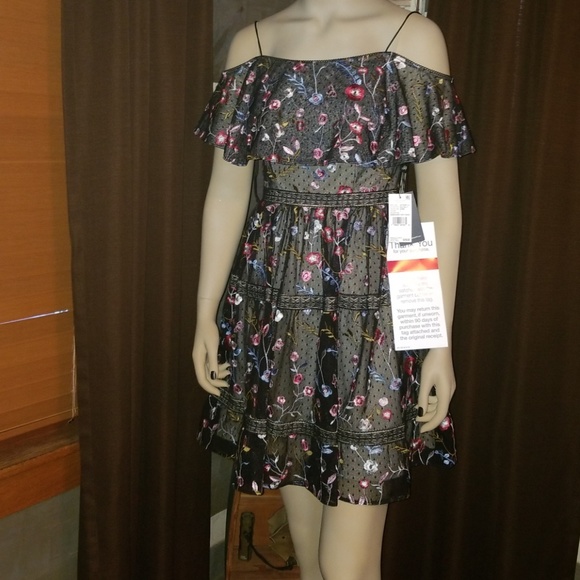 ADRIANNA PAPELL EMBROIDEREY PARTY DRESS - Picture 5 of 7